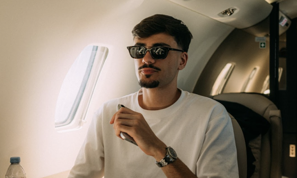 4 Placas Shopify de 10.000 encomendas do Tomás Estarreja: A Prova de que o Sucesso no E-Commerce é Real!